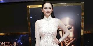 Aura dalam wawancara pada (14/8) juga mengatakan. Aura Kasih Dan Eryck Amaral Dikabarkan Menikah Penghulu Kua Beri Kesaksian Kapanlagi Com