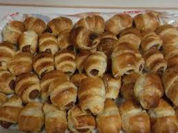 Maybe you would like to learn more about one of these? Rustici Di Pasta Sfoglia Wurstel Picture Of Focacceria Panetteria Delicious Polignano A Mare Tripadvisor