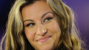 Apr 11, 2018 · photo: Ufc Star Miesha Tate Helps Arizona Girl With Broken Arm