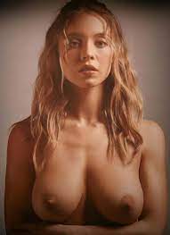 Sydney Sweeney  all  funny posts, pictures and gifs on JoyReactor