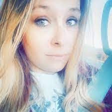 Leann Shaffer's Instagram, Twitter & Facebook