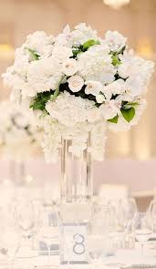 And the soft white ranunculus is the perfect complement to it all. The Key To Winter Wedding Flowers Hint It S Not What You Think It Is Topweddingsites Com