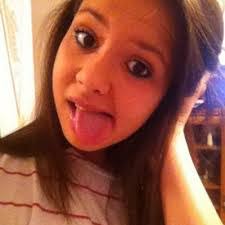 Savannah Dickens's Instagram, Twitter & Facebook