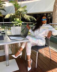 From getting early gifts from her pals, to spoiling herself cause it's 'my birthday month,' b has been on that champagne high. Gefallt 93 1 Tsd Mal 886 Kommentare Bonang Matheba Bonang M Auf Instagram Home Sweet Home Bonang Matheba Instagram Soweto Insta Fashion