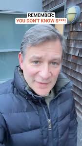 You can meditate with ADHD, here are two ways to make it easier #adhd  #meditatewithadhd #howtomeditatewithadhd #shakeitout #walkingmeditation