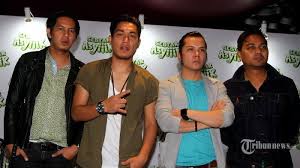 Chord yang kemarin ku melihatmu. Chord Gitar Lagu Asal Kau Bahagia Armada Kemarin Ku Melihatmu Kau Bertemu Dengannya Tribun Lombok