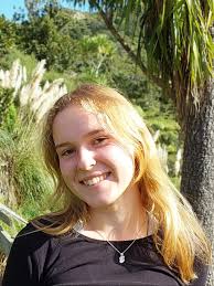 Meet Emma Morgan, a home-schooled student through Te Aho o Te Kura Pounamu  who couldn't access Psychology or Philosophy courses