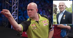Michael van gerwen tells rob smyth that confidence has seen his game come together this year ahead of the pdc world. Michael Van Gerwen Eyes Pdc World Darts Title To Go With His Dutch Knighthood Mirror Online