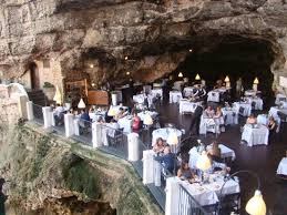 Ήμουν σε άριστη κατάσταση πριν από το γεύμα. Grotta Palazzese Picture Of Ristorante Grotta Palazzese Polignano A Mare Tripadvisor