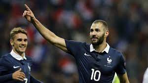 Offizielle website mit dem detaillierten spielerprofil von karim benzema, stürmer von real madrid, mit seinen statistiken und den besten fotos, videos und news. Reals Karim Benzema Ich Bin Glucklich Mit Frankreich Goal Com