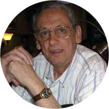 Robert Sturtevant's Instagram, Twitter & Facebook