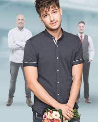 Miller & son by asher jelinsky fiction | 2019 | usa | 21min a transwoman mechanic lives between running her family's auto shop during the day and expressing… Ullmann Monika Es Miller Zoltan Fia Sarmos Szinesz Fotokon A 23 Eves David Hazai Sztar Femina