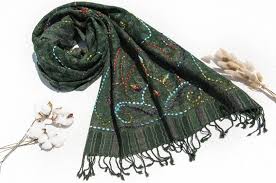保暖毛毯水煮羊毛披肩 針織圍巾 刺繡圍巾 羊絨披巾 喀什米爾cashmere 聖誕節禮物交換禮物母親節父親節 花 omhandmade 圍巾 披肩 pinkoi youtube design fashion facebook youtube