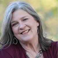 Tracy Cunha's Instagram, Twitter & Facebook