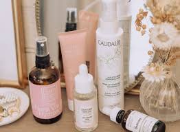 Donnez votre avis sur vos produits de beauté préférés et consultez les avis laissés par la communauté. Comment J Ai Transforme Ma Routine Beaute Pour La Rendre Plus Clean Mode And The City