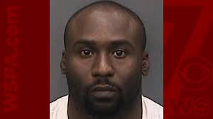 Man took up-skirt pics at mall say deputies