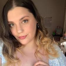 Brianna Billings's Instagram, Twitter & Facebook