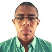 10+ perfiles de «Roger Blanco»