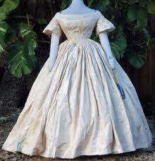 The shape of the skirt is bell shaped in the 1850s and early 1860s, transitioning from a petticoat supported skirt to a crinoline (cage or boned skirt) support. Antique Civil War Era Ball Gown C 1860 Victorian Ball Gowns Civil War Dress Civil War Era