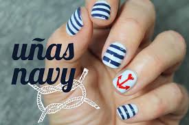 Pintañas azul, blanco y rosa y pinceles finos. Unas Marineras Paso A Paso Nailistas Esmaltes Permanentes Y Productos De Unas Nailistas Esmaltes Permanentes Y Productos De Unas Tienda Online De Esmaltes Permanentes Polygel Y Productos