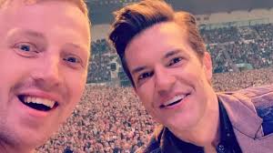 Killers fan joins band