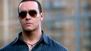 AICN HORROR looks at TWO SENTENCE HORROR STORIES: MA! THE VAMPIRE BAT!  VOICE FROM THE STONE! THE RED