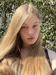 Vivian Jenna Wilson — Wikipédia