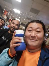 2021第一個伴手禮，華航出品的飛機杯