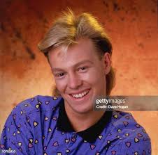 115,265 Donovan Photos & High Res Pictures