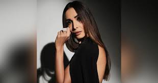 Malaika arora was born on 23 october 1973 (age 46; Malaika Arora Wishes She Had A Daughter I Have Such Beautiful Shoes Clothes But No One To Wear Them Socially Drama