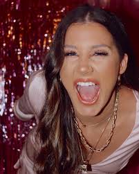 CAITY MARTIN (@caityymartin) • Instagram photos and videos