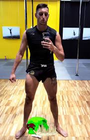 Gollini fifa 21 is 25 years old and has 1* skills and 2* weakfoot, and is right footed. Pierluigi Gollini S Feet Wikifeet Men