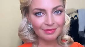 Conor McGregor oznámil radostnú novinu: S dlhoročnou priateľkou sa vo  Francúzsku zasnúbili!