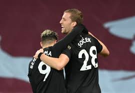 Paying our respects for remembrance soucek's celebration fabianski reacts to penalty. Nezastavitelny Soucek Pridal Osmy Gol Dvakrat Se Prosadila Nova Posila West Hamu Aktualne Cz