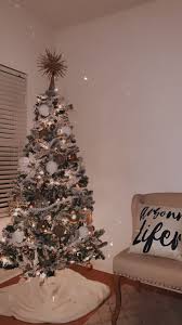 Holiday Time Pre Lit Flocked Frisco Pine Christmas Tree 6 5 Clear Walmart Com In 2020 Christmas Tree Decorating Themes Silver Christmas Decorations Rose Gold Christmas Decorations