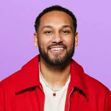 I see some of yall clowning Devin for having his Mother look over the  prenup. Did yall miss the part where he had the family attorney look over  it too? Just as