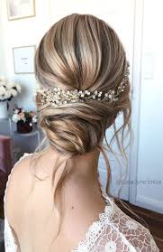 Also, it is wise to add 1 more drink for situations when guests misplace their drink while dancing. 100 Prettiest Wedding Hairstyles For Ceremony Reception