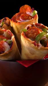 3 Recettes Avec De La Pate A Pizza Qui Sont Nouvelles Pour Vous Beverly Recettesvegetaliennes En 2020 Recettes De Cuisine Recette Cuisine Facile