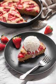 Gluten Free Strawberry Buckle A Calculated Whisk Recipe Gluten Free Pumpkin Desserts Gluten Free Desserts Recipes Food