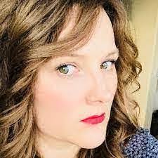 Amber Offenberger's Instagram, Twitter & Facebook