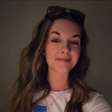 What nail salons in Fulton, MO do walk-ins and provide excellent service?