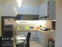 Lemari ini biasa diletakkan di lantai dan ada juga yang digantung di dinding atau kombinasi keduanya. Jual Lemari Kitchen Set Lemaridapur Net