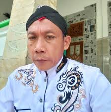 His whole body was itchy, he thought it was an allergy and was  diagnosed...See more