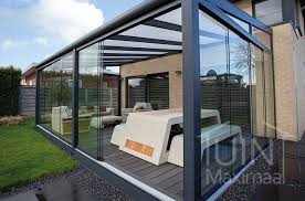 Tuinmaximaal biedt verschillende terrasoverkappingen aan. Goedkoopste Glazen Schuifwanden Tuinmaximaal Terrasoverkapping Buitenkeuken Diy Tuin Pergola
