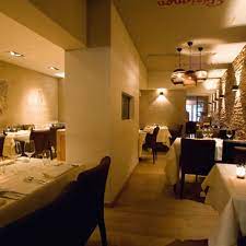 Elle peut être utilisée en salade, en soupe, dans des plats de viande, avec du fromage et la liste est infinie. La Ciboulette Restaurant In Knokke Strandverblijf