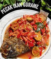 Pecak ikan gurame favorit anak no 1. Pecak Ikan Gurame