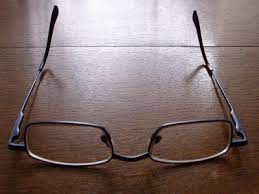 How To Remove Scratches From Polycarbonate Glasses Ehow Eyeglass Lenses Eyeglasses Glasses