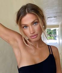 Maggie Rawlins Model