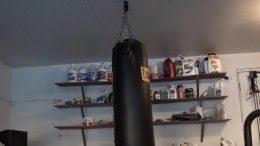 How To Hang A Heavy Bag Heavy Bags Hanging Boxing Bags
