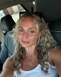 Mallory Wheeler's Instagram, Twitter & Facebook